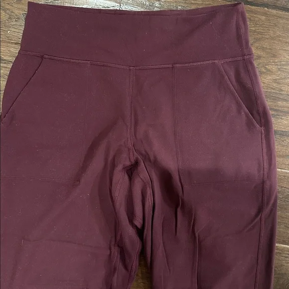 Lululemon Align Jogger - Picture 2 of 5